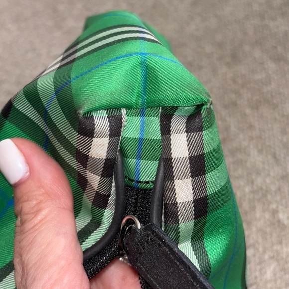 ✨BURBERRY House Check Canvas
Makeup Toiletry Accessories Zipper Bag Green RARE - Picture 9 of 16
